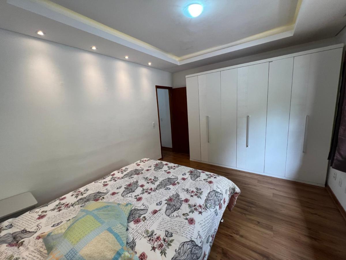Casa Com Vista Deslumbrante Proximo A Feirinha Holiday home Teresopolis